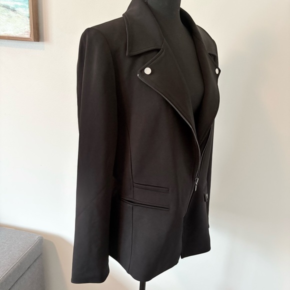 WHBM Black Assymetrical Zipper Blazer Jacket - Office Siren - Picture 8 of 17